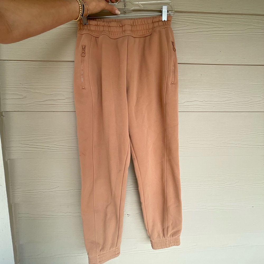 Fabletics Joggers